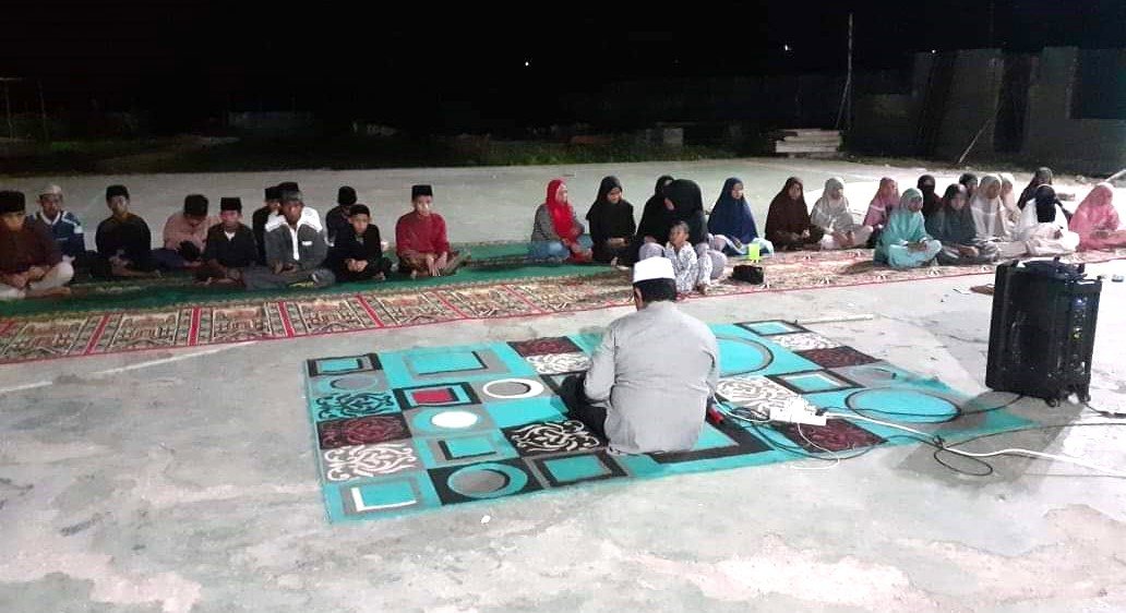Background Visi Misi Yayasan Darul Aulya