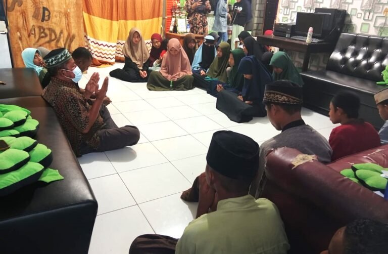 Melihat Semangat Para Santri Darul Aulya dan Harapan Akan Lahan yang Lebih Luas
